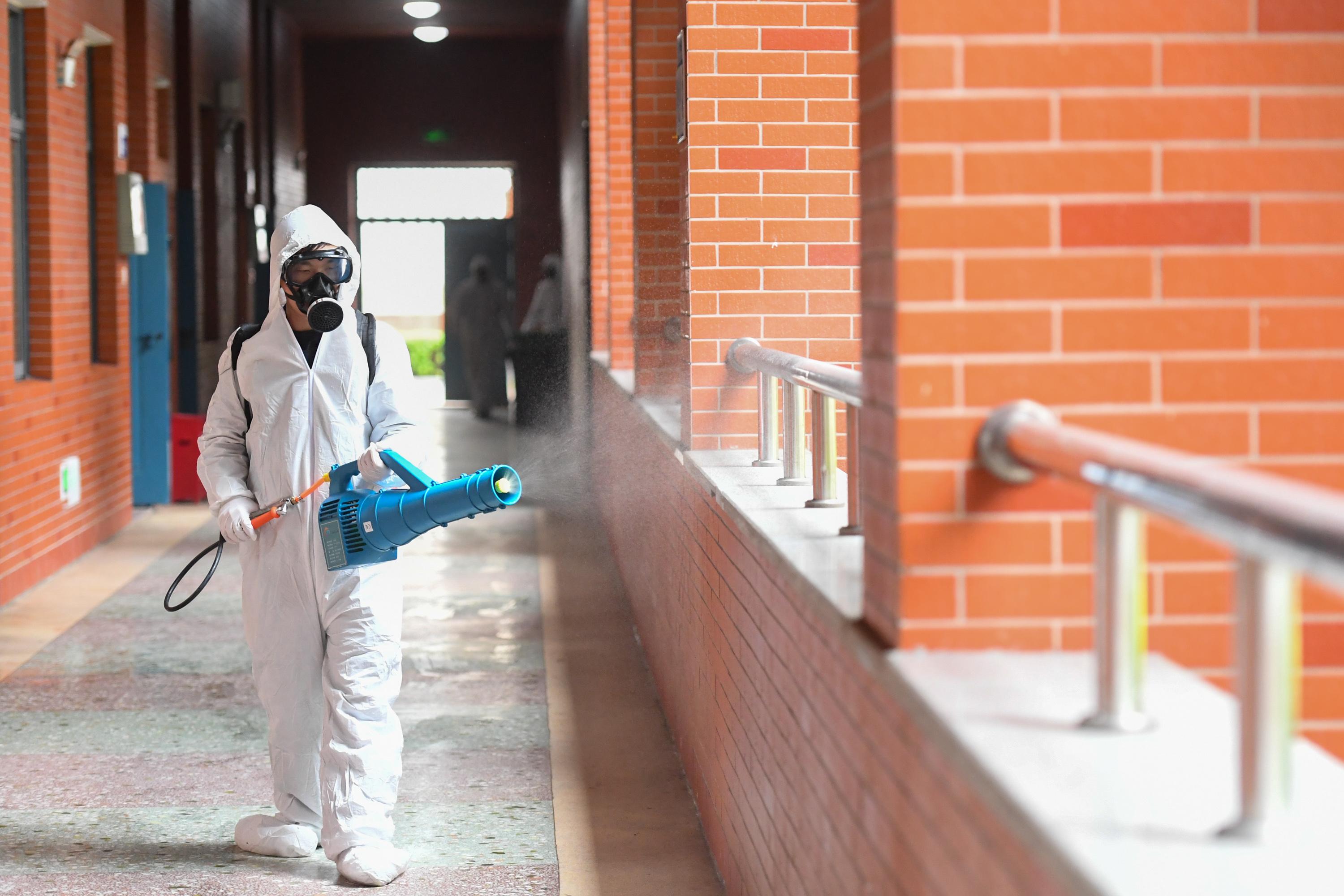 武汉校园文化建设中要重视走廊的设计